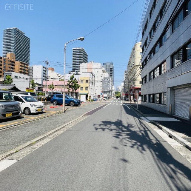 つばめ第2栄ビル 前面道路