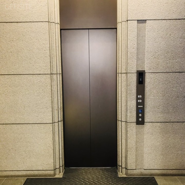 高谷銀座ビル エレベーター