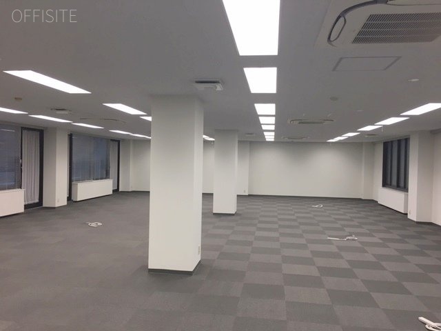 カールツァイス新宿別館 室内