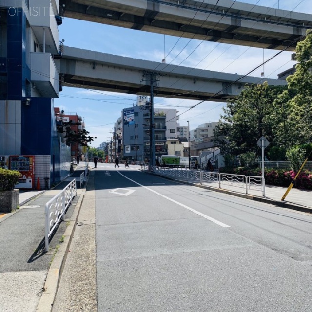 イマス木場ビル ビル前面道路