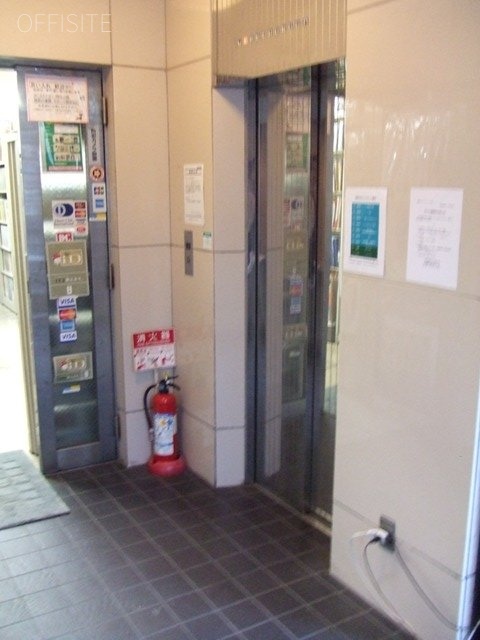 開拓社ビル 画像
