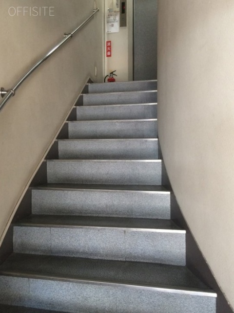 イーグル新橋ビル　エントランス