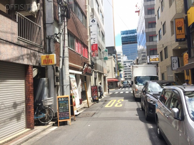 臼井ビル 周辺