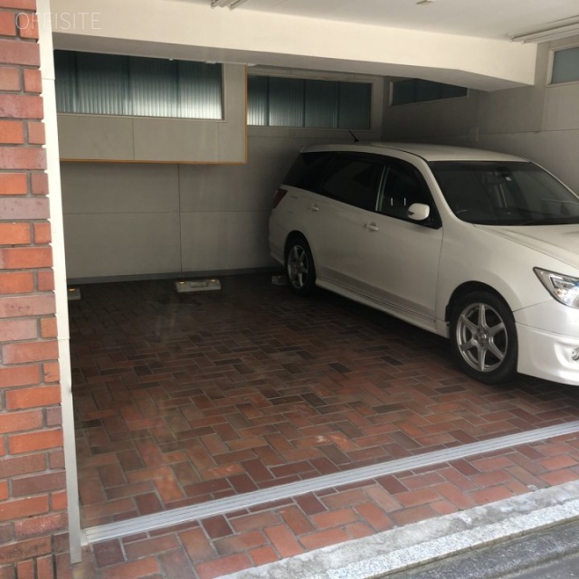 サニービル 駐車場