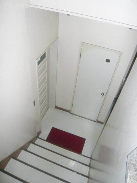 守屋ビル エントランス