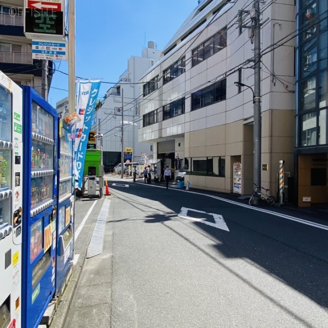 今井ビル ビル前面道路