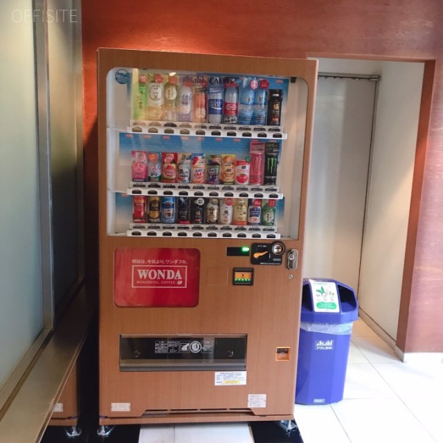 ユニゾ日本橋本町一丁目ビル 自動販売機