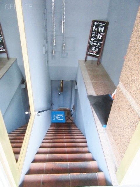二進ビル 画像