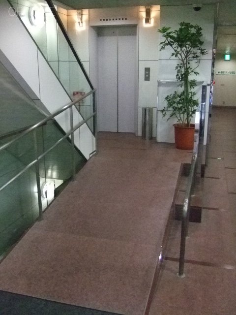 共友ビル 画像