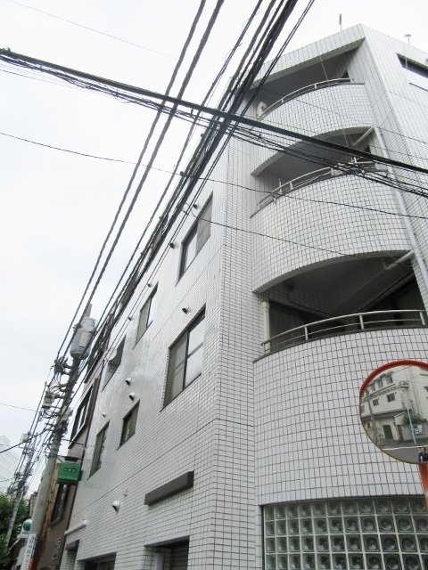 岡部ビル 画像