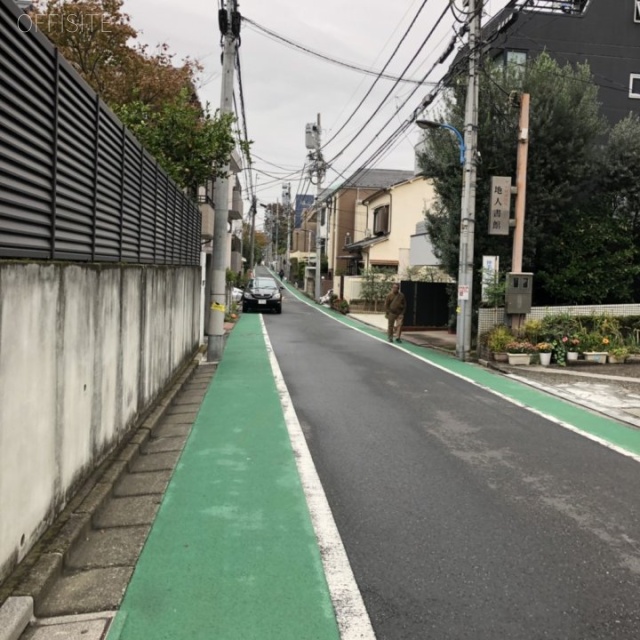 神楽坂マンション ビル前面道路