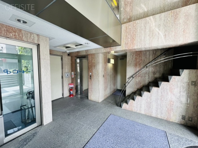 キクチビル　エントランス