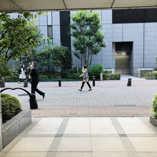 三和港南ビル　エントランス