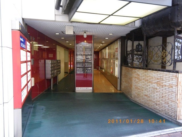 新宿ペガサス館 エントランス