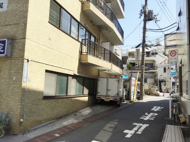 松岡ビル 画像