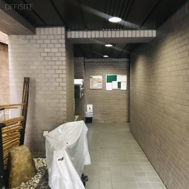 KYS西新宿 エントランス