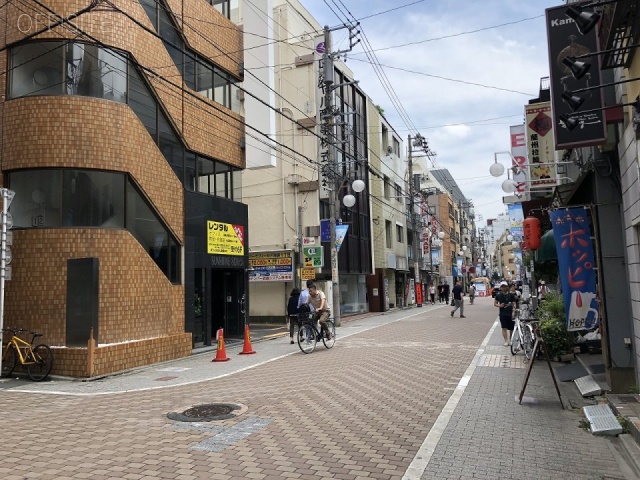 紀州屋ビル ビル前面道路