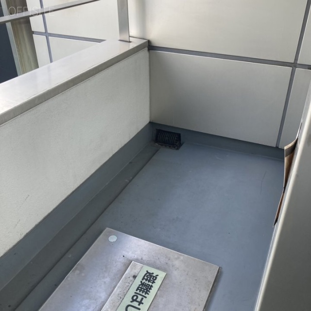 銀座3丁目ビル　バルコニー