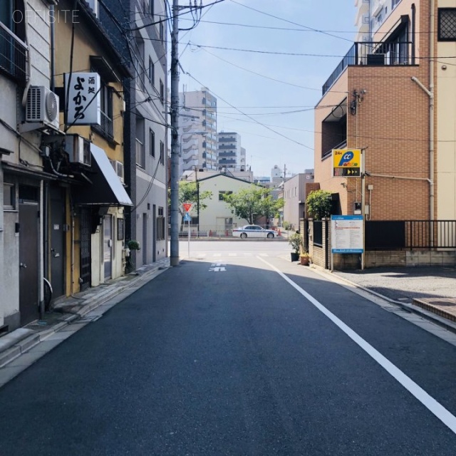 浅草ダイカンプラザ天仁ビル ビル前面道路