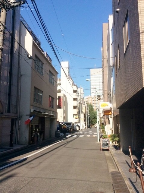 小島ビル ビル周辺道路