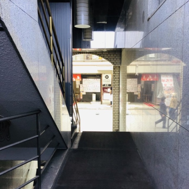 コンチネンタル赤坂Ⅲビル エントランス