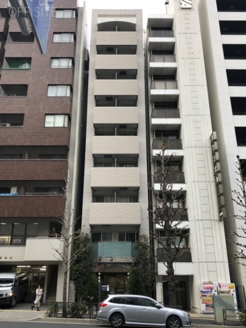 プルナスお茶の水 外観