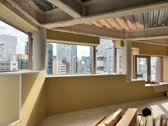 文栄堂渋谷木質ビル 内装
