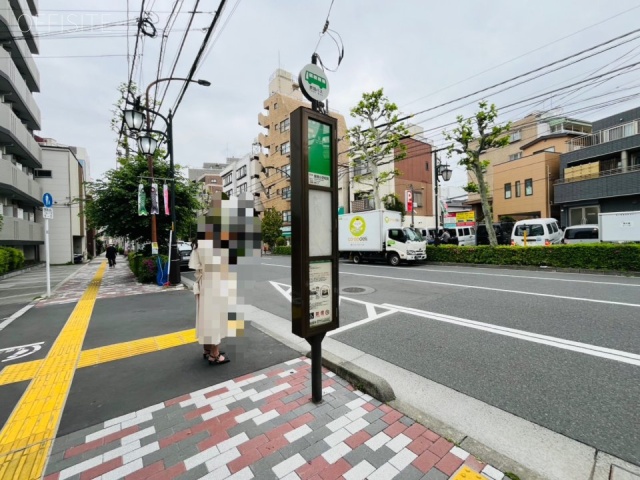 日個連会館　周辺