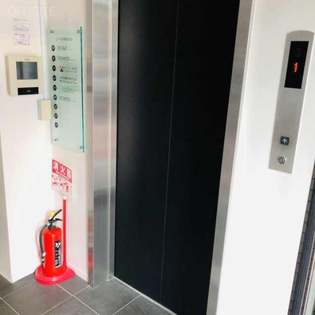 ジークス青山(ZYX青山) エレベーター