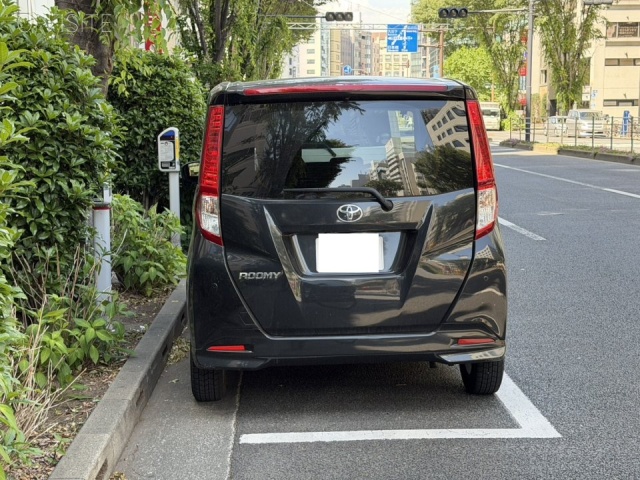 東日本橋テナント　付近の白枠駐車場