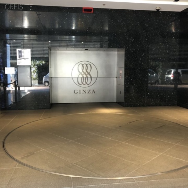GINZA888 駐車場