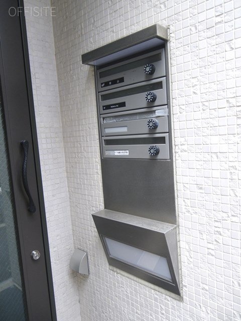 新山ビル 画像
