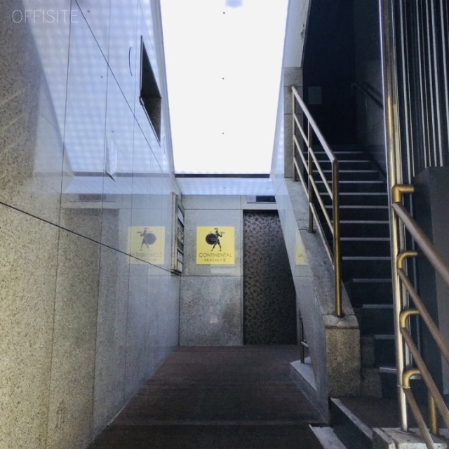 コンチネンタル赤坂Ⅲビル エントランス