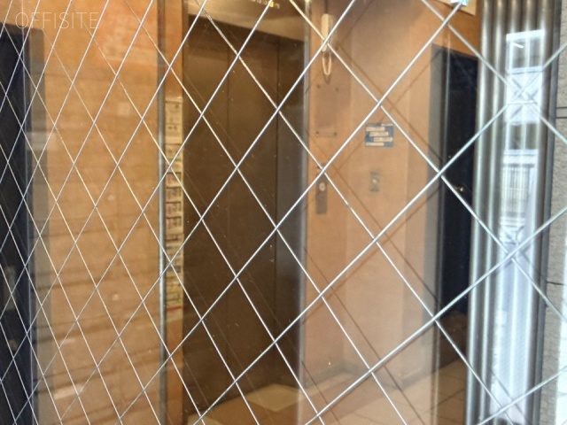 HMビル　エントランス