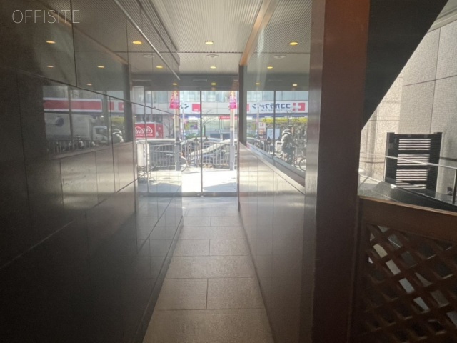 エック三田ビル　エントランス