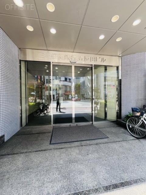 三井住友銀行五反田ビル　エントランス