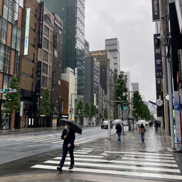 銀座中央通りMMビル ビル前面道路