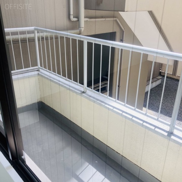 芝大井ビル バルコニー