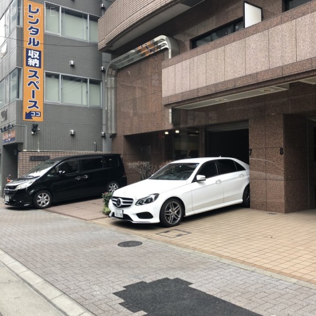 オフィス30 駐車場