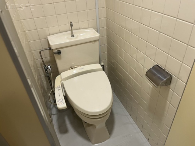 大門ビル　トイレ