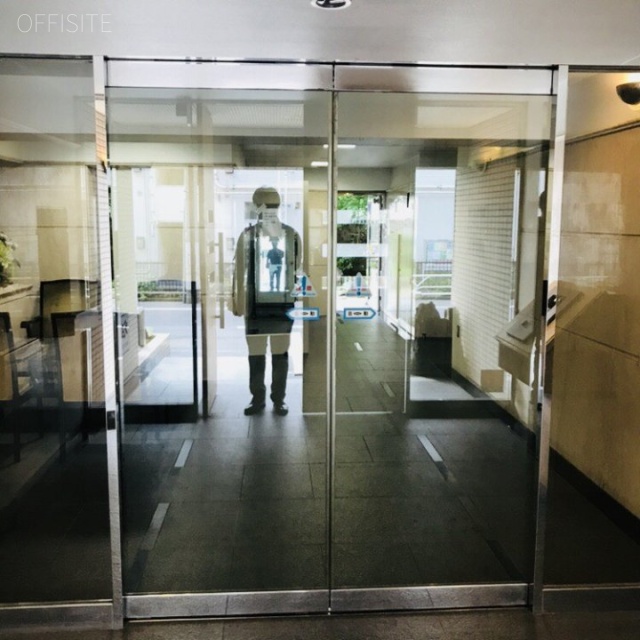 エビスパークヒルズビル エントランス