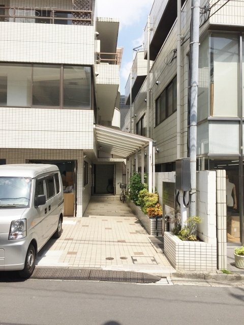 大塚ビル 外観
