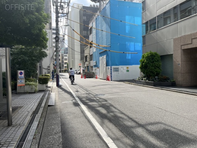 馬事畜産会館　周辺