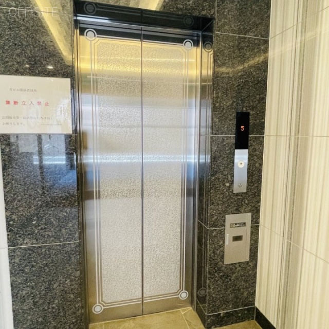 エスカ名駅東ビル　エレベーター