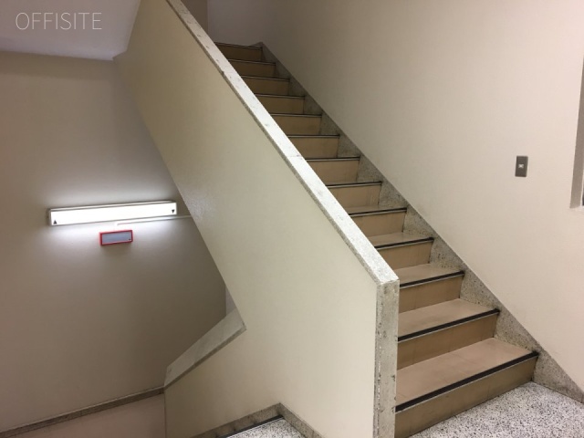 静銀(しずぎん)ビル 共用部