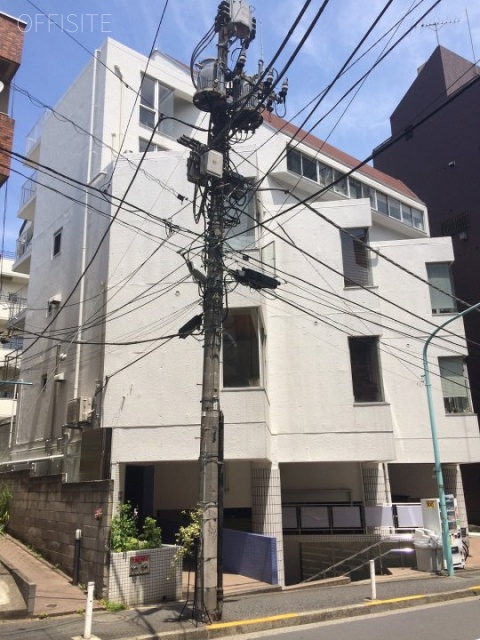 CUBE北参道 外観