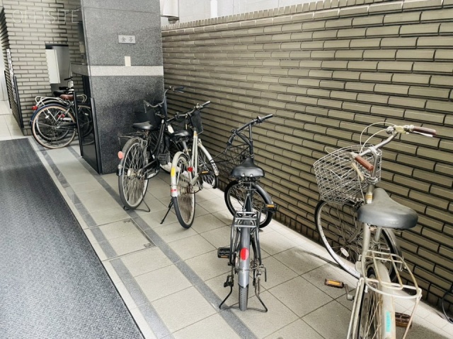 浅草橋金子ビル　駐輪スペース