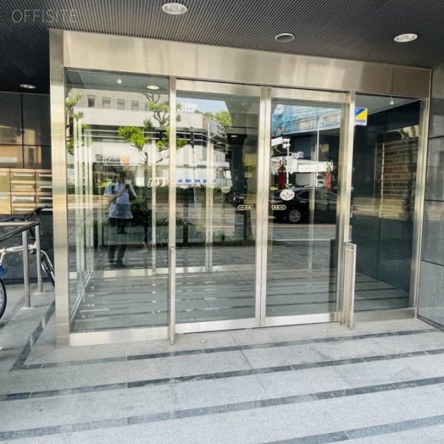 いちご名駅中駒ビル　オフィスビル出入口