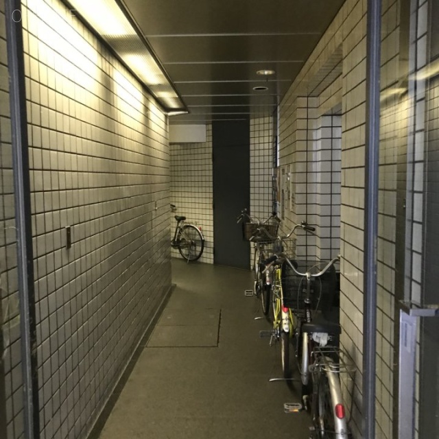 スギコビル 3階 33.91坪　エントランス