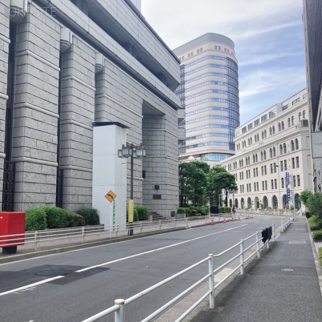 日本橋兜町M-SQUARE 前面道路